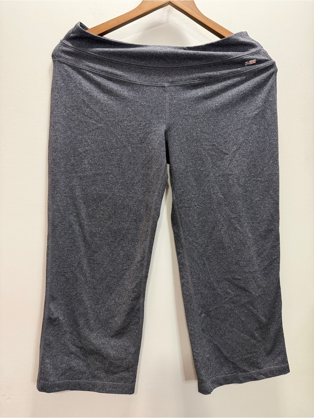 Roots 73 Gray Fold-Over Waist Capri Pants Size Small/P
